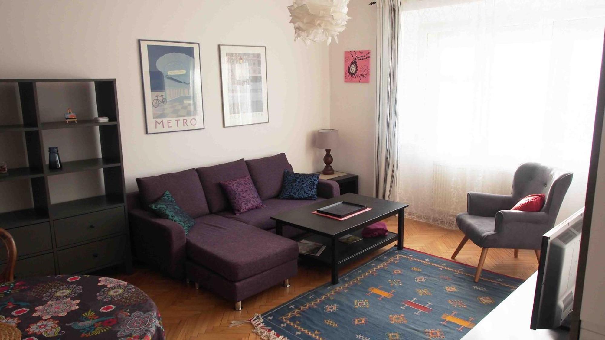 Apartment 6